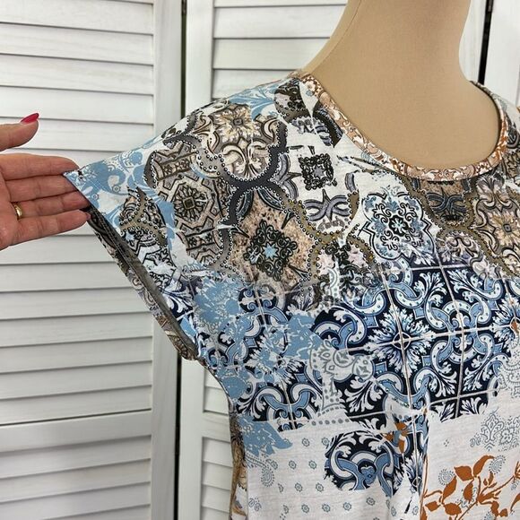 Chico's Zenergy Tee Size 1 (8) Medium  Cap Sleeve NWOT - Picture 4 of 13